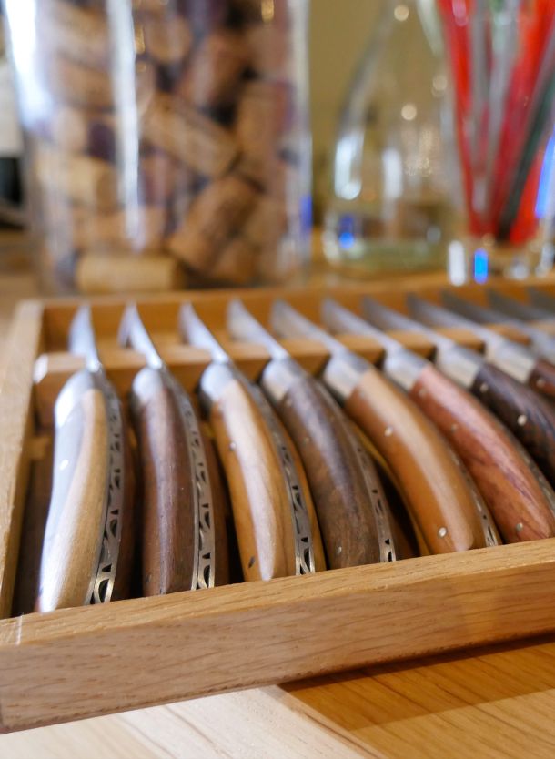 Set de couteaux à viande Le Thiers au restaurant le Ginkgo