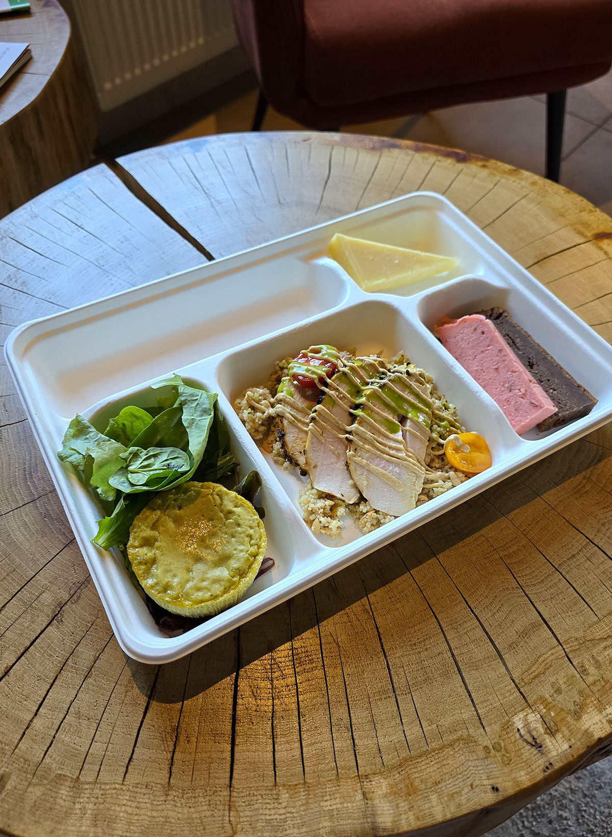 Plateau repas servi froid à emporter par le Ginkgo