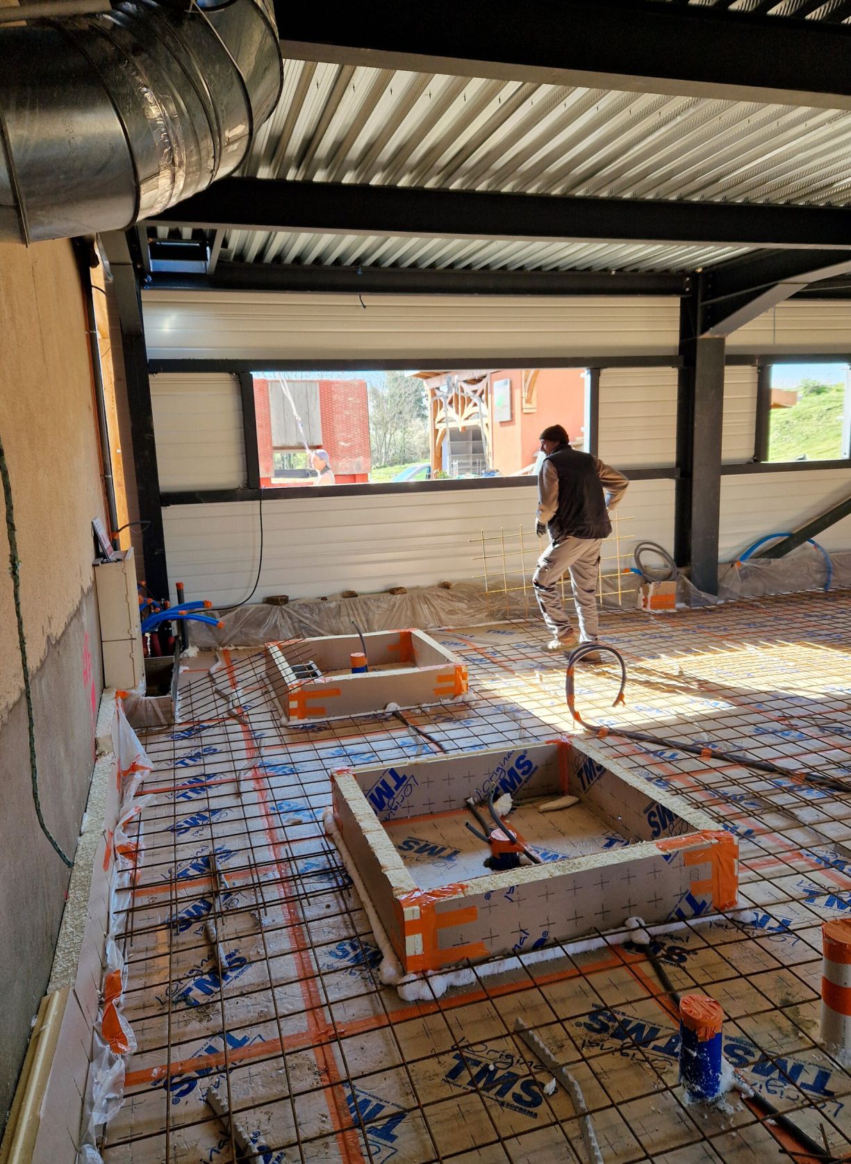 Travaux de coulage de la chappe