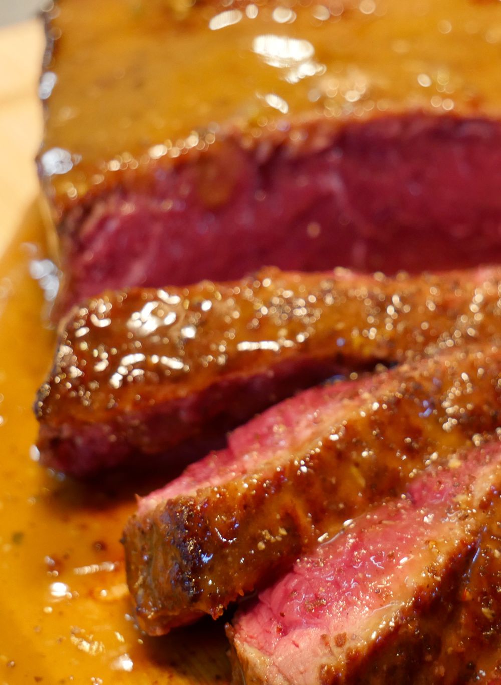 Pièces de boeuf tranchées avant le dressage